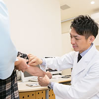 三重県四日市の内科・小児科「杉浦医院」の診療風景3